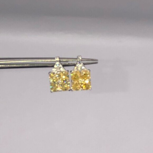 2ct Canary Earrings - Picture 7 of 10